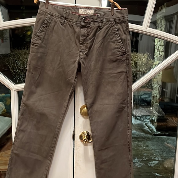 ALBERTO - Picture 2 of 5